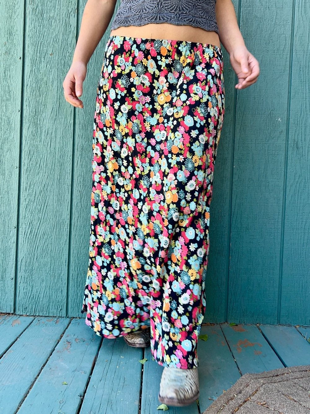 Vintage Y2K Low Rise Floral Maxi Skirt with Multicolor Florals